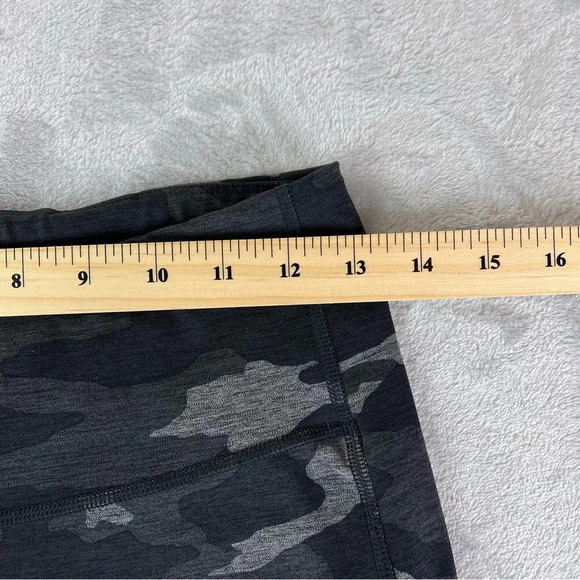 Athleta Ultimate Stash Camo 7/8 Tight Leggings Size Small Cropped Grey Yoga - Picture 8 of 14